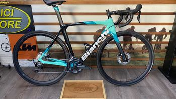 Bianchi - Oltre XR3 - Ultegra Di2 2022, 2022