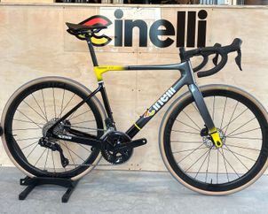 Cinelli - PRESSURE ADR - 105 DISC DI2 2024, 2024