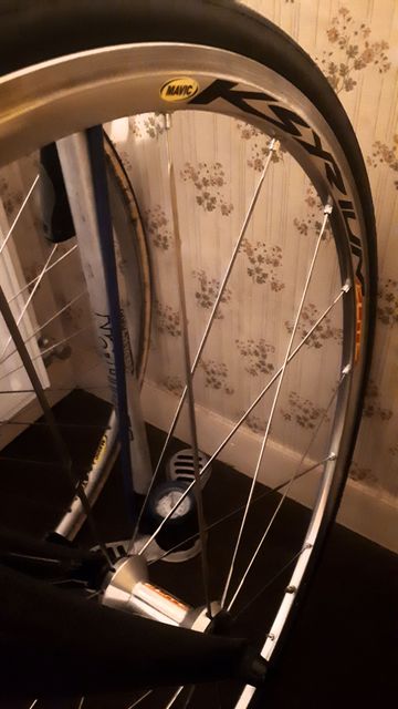 Used Lapierre FDJ Replica TDF 2010 Road & Gravel, Black — image 4 of 9
