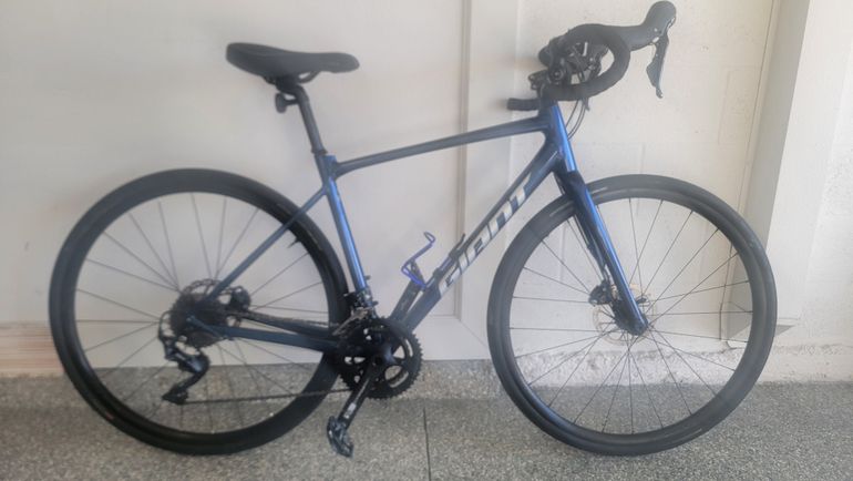 Used Giant Contend AR 1 2022 2022 Road & Gravel, Blu — image 2 of 4