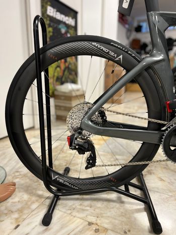 Used Bianchi Oltre Comp Rival eTap AXS 2024 Road & Gravel, Black — image 2 of 7