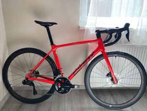 Giant - TCR Advanced Pro 2 105 di2, 2024