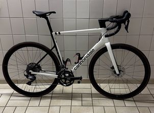 Cannondale - SuperSix EVO Carbon Disc 105 2022, 2022