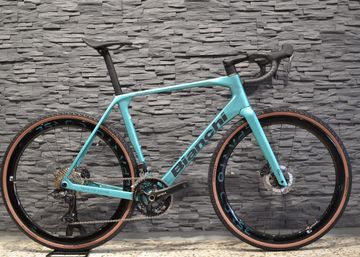 Brugt Bianchi Impulso RC Shimano GRX Di2 2026 Road & Gravel