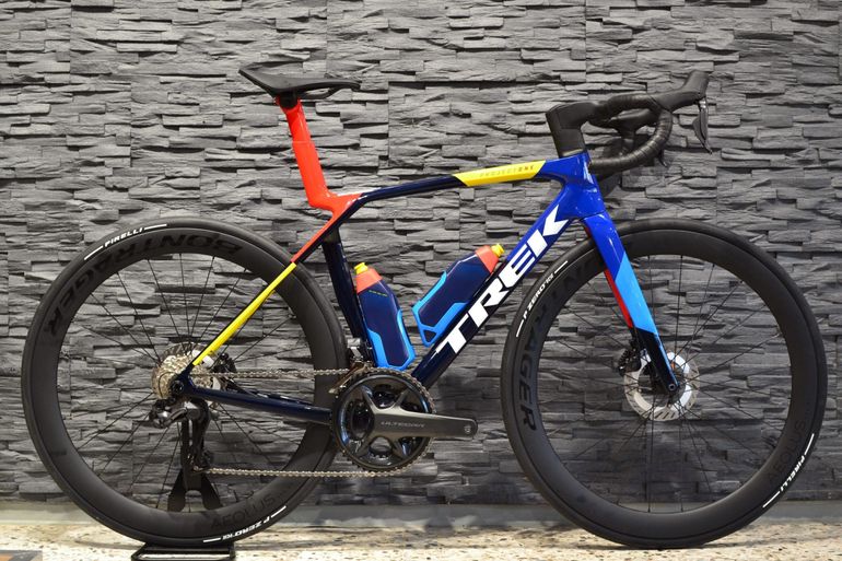 Used Trek SLR 7 GEN 8 2025 Road & Gravel — image 1 of 9