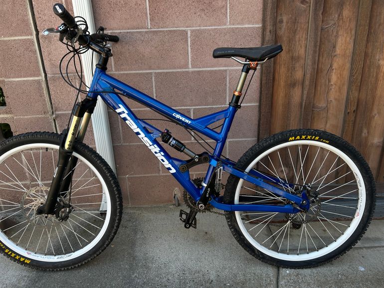 Used Transition Covert 2015 Mountainbike, Blue — image 2 of 7