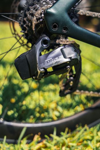 Used Specialized Venge Pro - SRAM Force eTap AXS 2020 Road & Gravel, Green — image 7 of 17