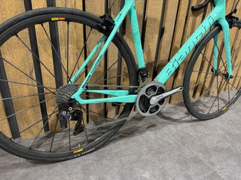 Used Bianchi Specialissima - Dura Ace Di2 2019 Road & Gravel — image 4 of 13