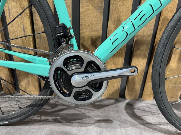 Used Bianchi Specialissima - Dura Ace Di2 2019 Road & Gravel — image 7 of 13