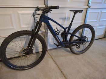 Trek - Fuel EXe 9.8 GX AXS 2023, 2023