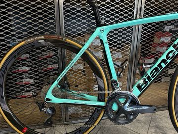 Brugt Bianchi Infinito - Ultegra 2022 2022 Road & Gravel — billede 3 af 8