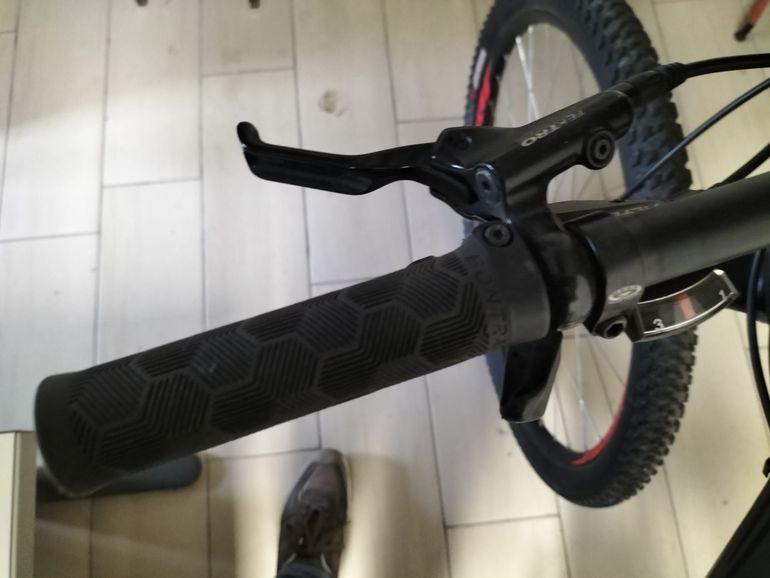 Used Specialized Pitch 27.5 2021 2021 Mountainbike, Black, 27.5 — image 9 of 13