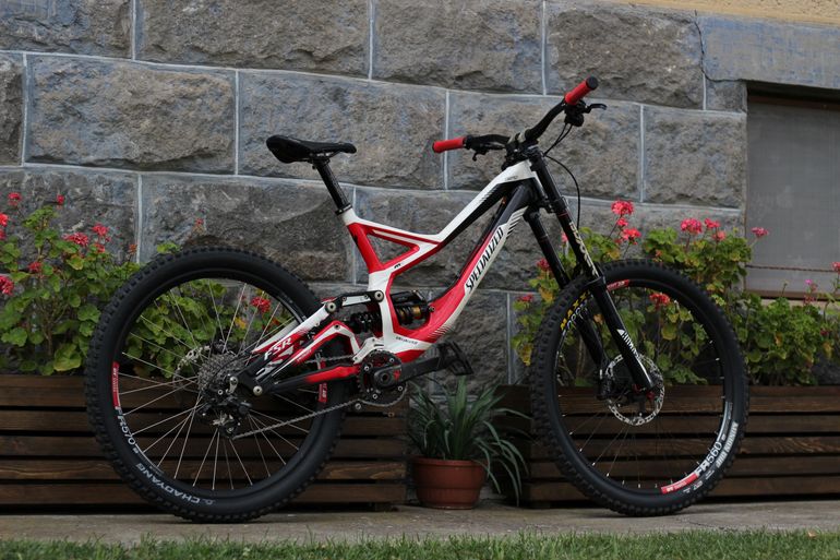 Used Specialized Demo 8 2012 Mountainbike — image 3 of 25