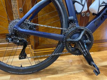 Used Pinarello DOGMA F DURA ACE Di2 Disc 2022 2022 Road & Gravel, Blau — image 3 of 6