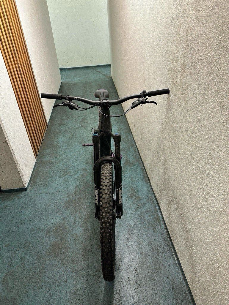 Used Canyon Strive:ON CFR Underdog 2024 2024 Mountainbike, Black, 29, 27.5 — image 2 of 6