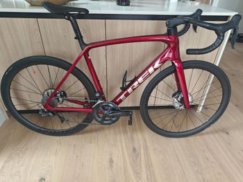 Trek - Emonda SLR 7 Ultegra Di2 Disc Rage Red, 2021