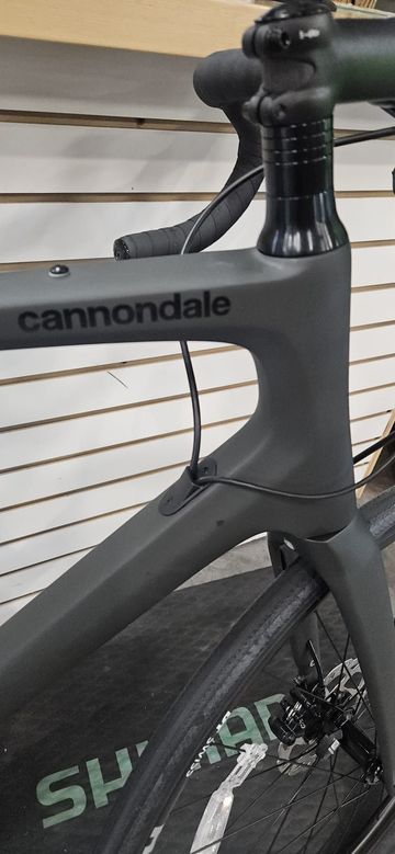 Used Cannondale Synapse Carbon 2 LE 2023 2023 Road & Gravel, Black — image 7 of 7