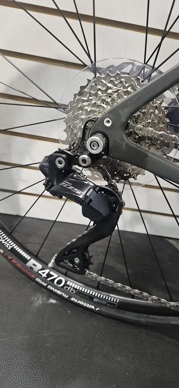 Used Cannondale Synapse Carbon 2 LE 2023 2023 Road & Gravel, Black — image 3 of 7