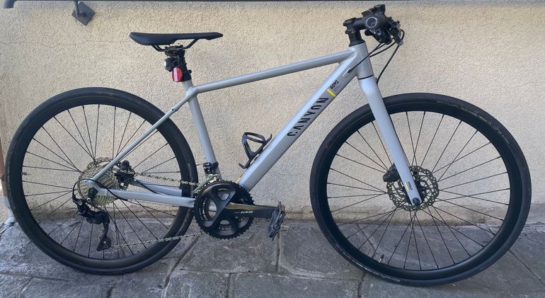 Used Canyon Roadlite 6 2022 Road & Gravel, Light Gray — image 1 of 6