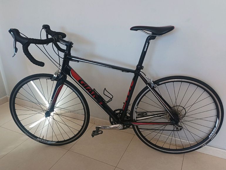 Giant Defy 2 used in MD buycycle