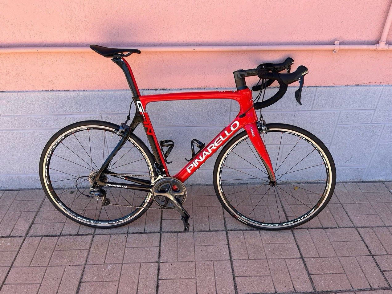 Pinarello GAN S Ultegra Bike used in 57 cm buycycle