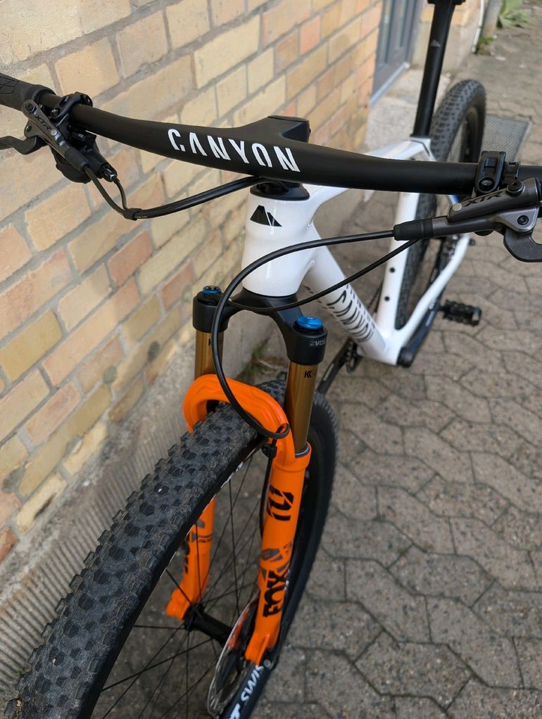 Used Canyon Exceed CFR Team 2023 2023 Mountainbike, White, 29 — image 5 of 20