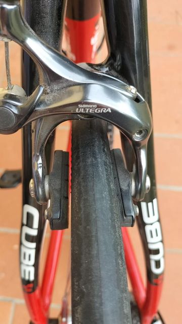 Used CUBE Agree GTC Race Campagnolo Veloce 2012 Road & Gravel, Black — image 5 of 8