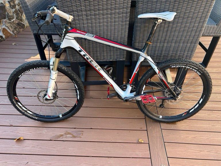 Used Trek Elite 9.7 2010 2010 Mountainbike, Red, 26 — image 1 of 8