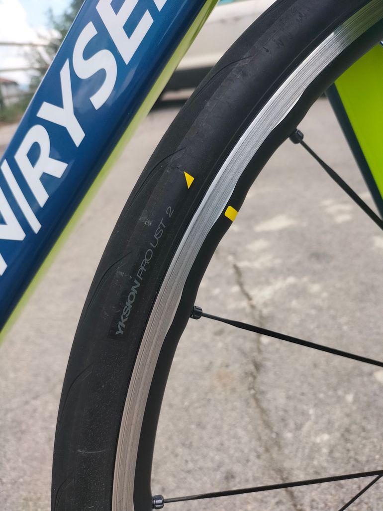 Used Van rysel Ultimo prezzo! Ultra CF RCR 2022 Road & Gravel, Blue — image 4 of 16