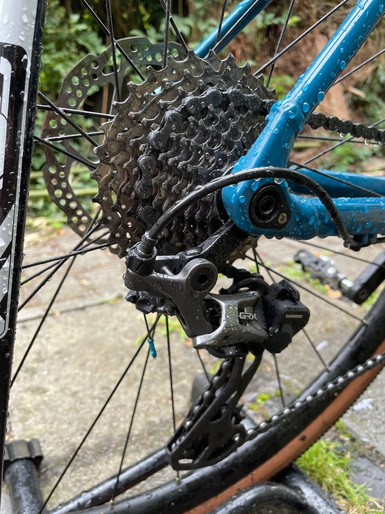 Used CUBE NUROAD RACE 2023 2023 Road & Gravel, Blu — image 5 of 10