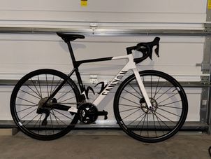 Canyon - Ultimate CF SL 7 Di2 2024, 2024