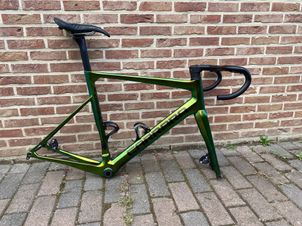 Carrera - Race Frameset, 2023