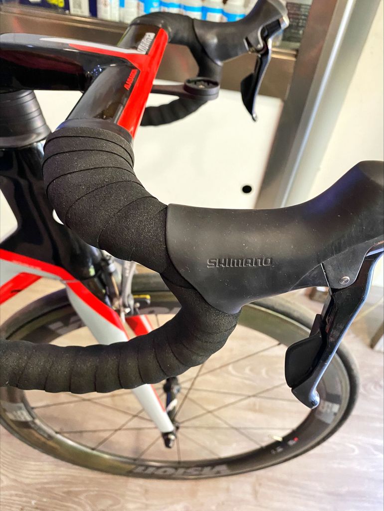 Used Wilier 110 air 2018 Road & Gravel, Hellgrau — image 5 of 12