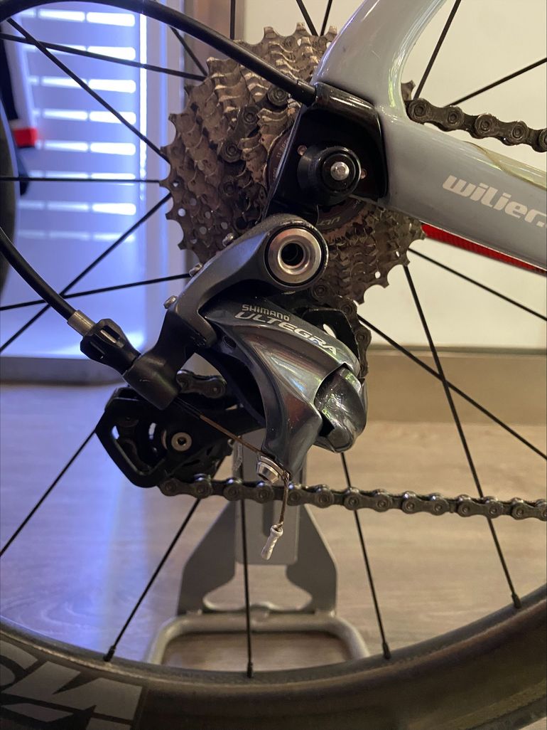 Used Wilier 110 air 2018 Road & Gravel, Hellgrau — image 6 of 12
