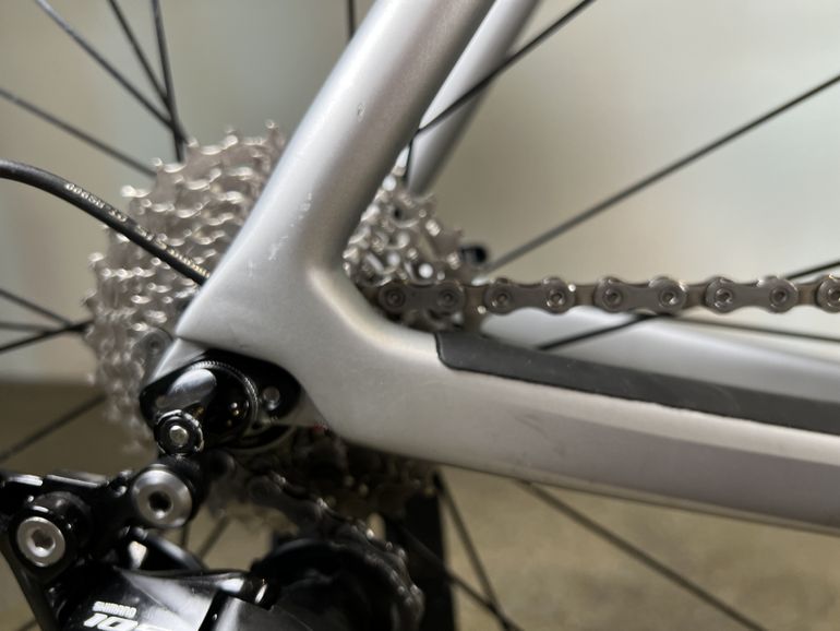 Gebrauchtes SCOTT Addict 20 2020 Road & Gravel, Dunkelgrau — Bild 4 von 8