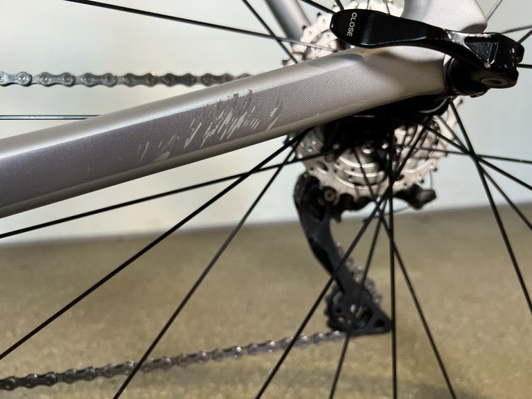 Gebrauchtes SCOTT Addict 20 2020 Road & Gravel, Dunkelgrau — Bild 6 von 8
