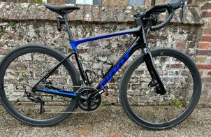 Giant - Defy Advanced Pro 3 2022, 2022