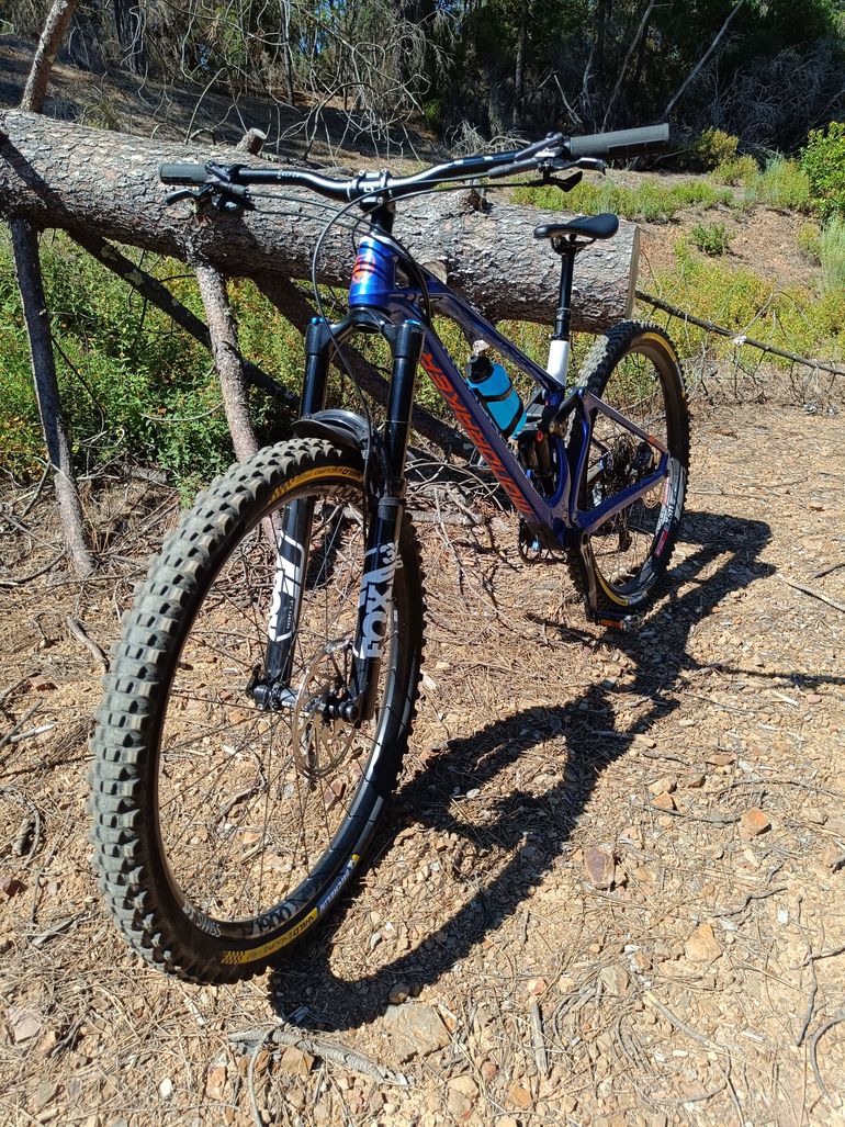 Used Mondraker Foxy Carbon R 2021 2021 Mountainbike, Blue, 29 — image 9 of 17
