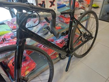 Brugt Bianchi Infinito XE - 105 2022 2022 Road & Gravel — billede 3 af 5
