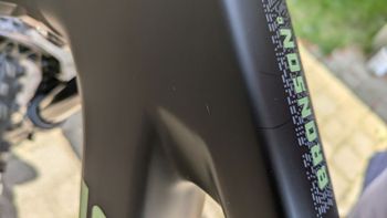 Použité Santa Cruz BRONSON R / Carbon C / MX 2023 2023 Mountainbike — obrázek 4 z 4