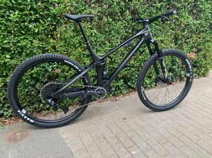 YT Industries - Izzo CORE 3 29 2023, 2023