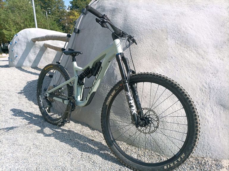Used Focus JAM 6.9 2022 2022 Mountainbike — image 6 of 6