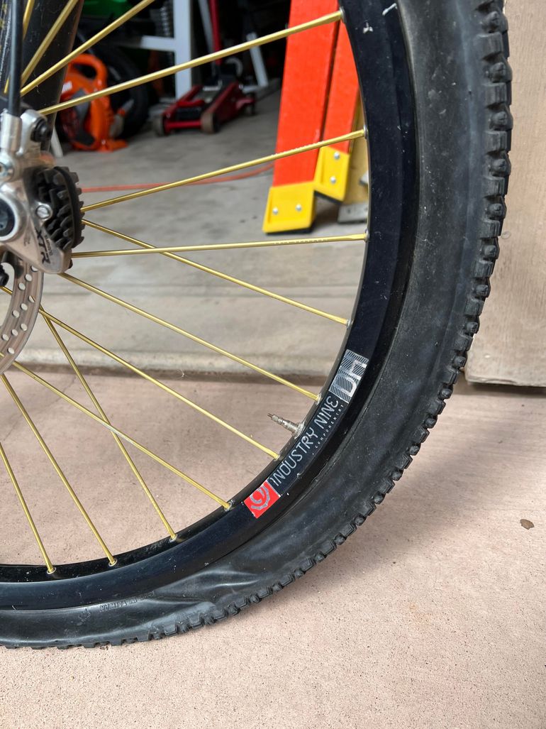 Used Yeti SB-66 2015 Mountainbike, Black — image 6 of 6