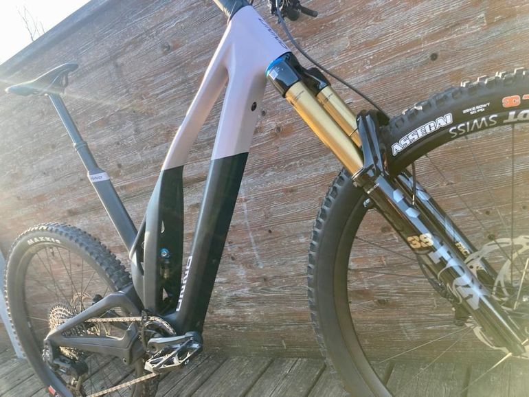 Brugt UNNO IKKI Race S2 2023 2023 Mountainbike — billede 5 af 5