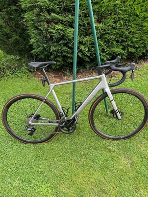 Canyon - Ultimate CFR with Shimano Dura - Ace R9100 11 speed, 2021