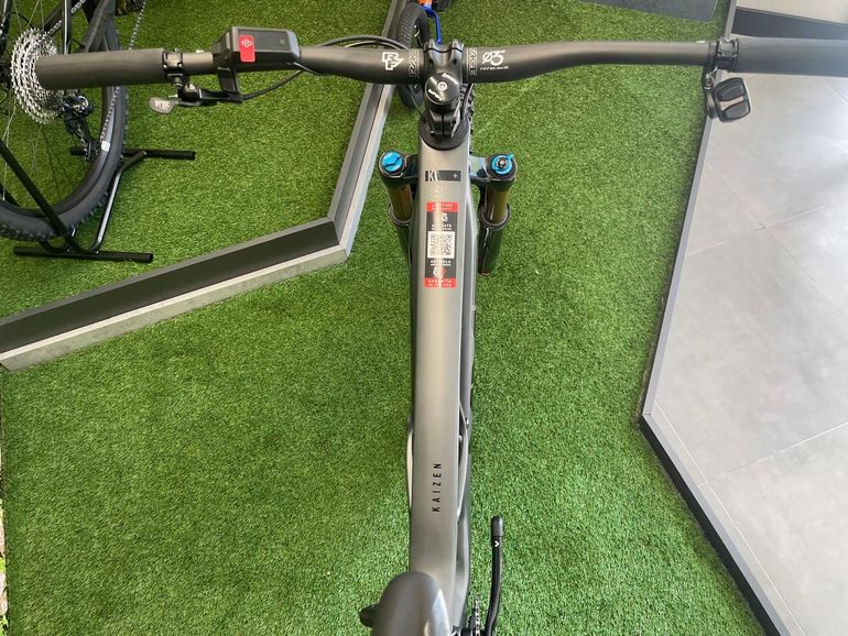 Used MMR Kaizen 00 2024 2024 Mountainbike, Light Gray, 29 — image 4 of 4