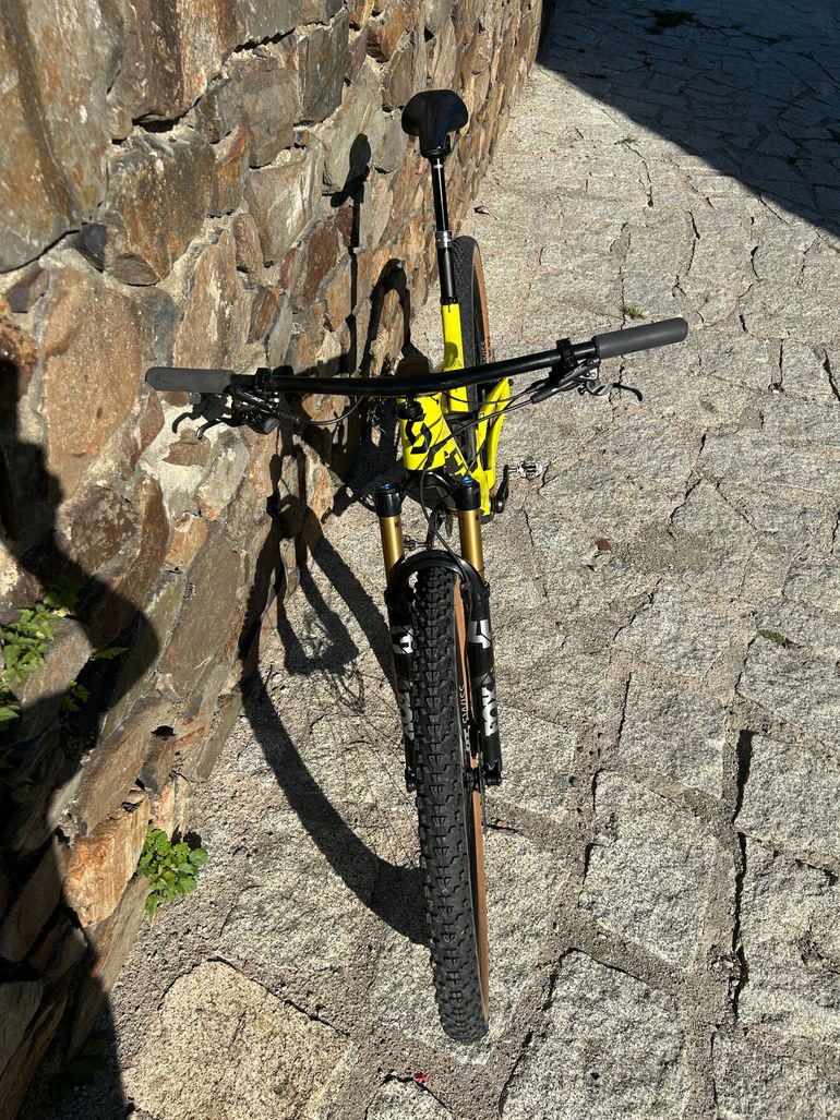 Used Scott RC XX AXS T-Type Kashima DTSWISS 1200XRC 2024 Mountainbike, White — image 4 of 9