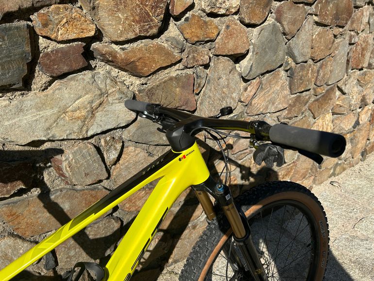 Used Scott RC XX AXS T-Type Kashima DTSWISS 1200XRC 2024 Mountainbike, White — image 5 of 9