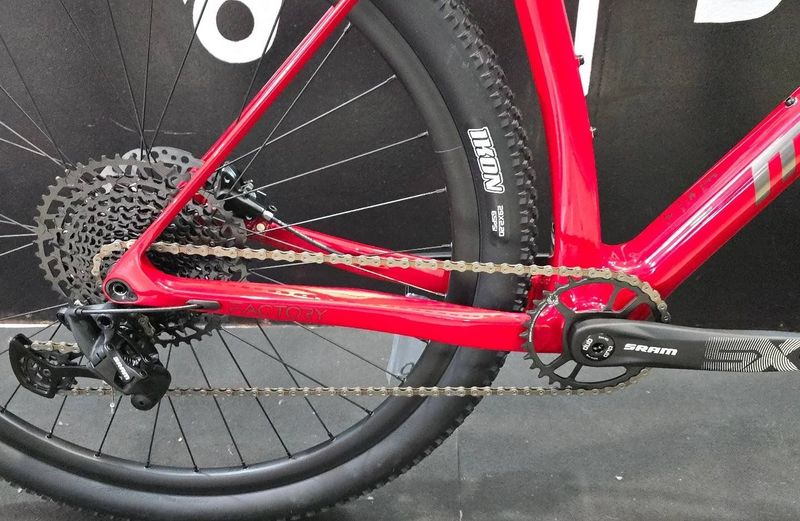 Used Megamo FACTORY 30 2022 2022 Mountainbike, Red, 29 — image 3 of 5