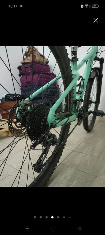 Used Giant Liv 2022 Mountainbike, Blue — image 6 of 9